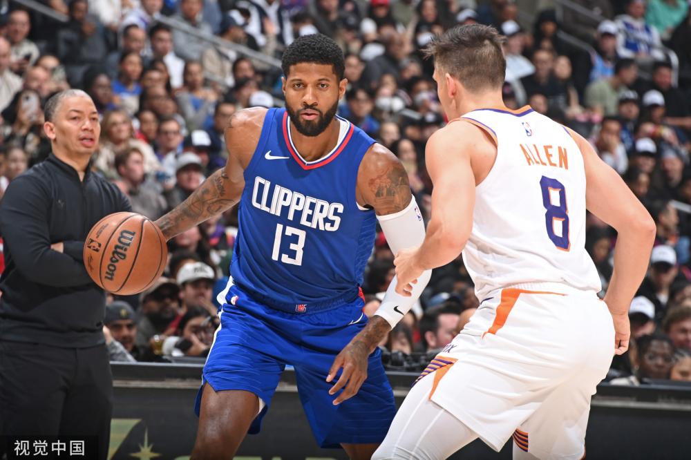 首次亮相 首次亮相