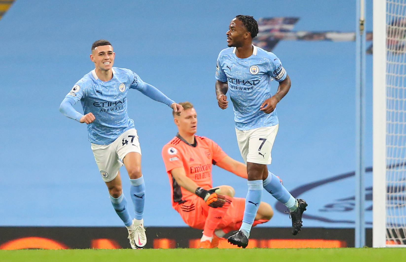 在社交媒体 在社交媒体