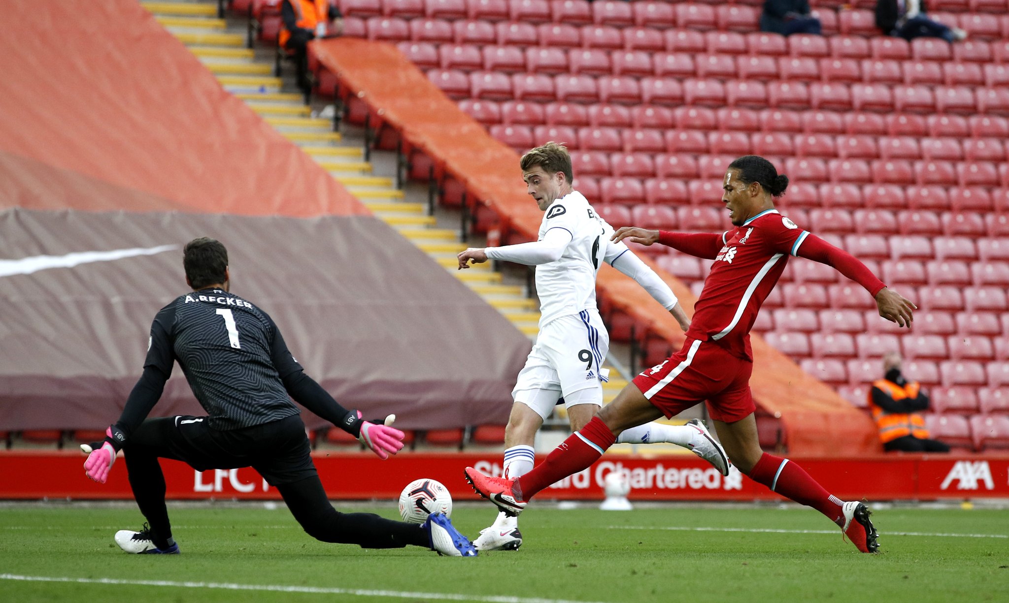 而是通过长 而是通过长