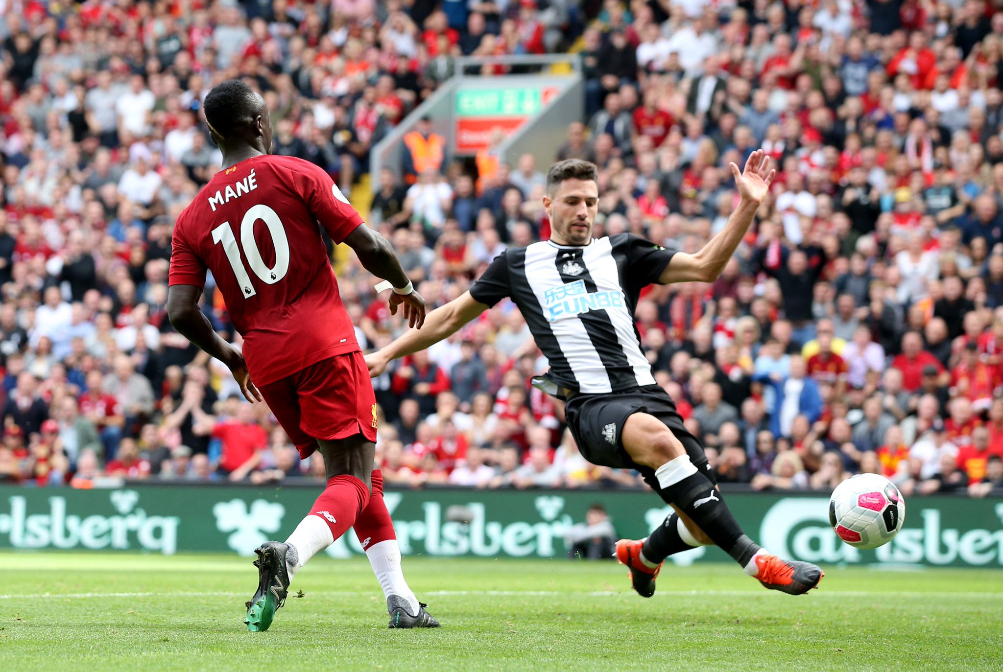 对诺瓦拉严 对诺瓦拉严